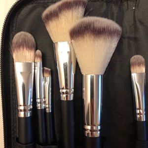 Morphed brush set missing a few